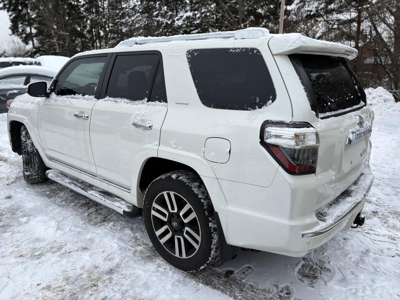 2015 Toyota 4Runner 7 PASSENGERS,LIMITED,NO ACCIDENT HISTORY,CERTIFIED Photo3