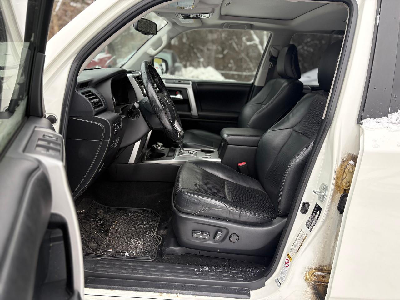 2015 Toyota 4Runner 7 PASSENGERS,LIMITED,NO ACCIDENT HISTORY,CERTIFIED Photo