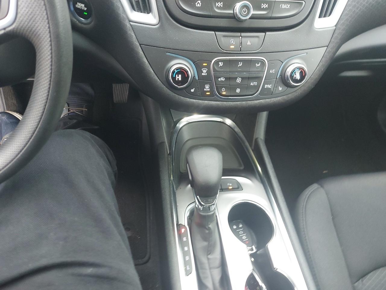 2023 Chevrolet Malibu 1LT Photo