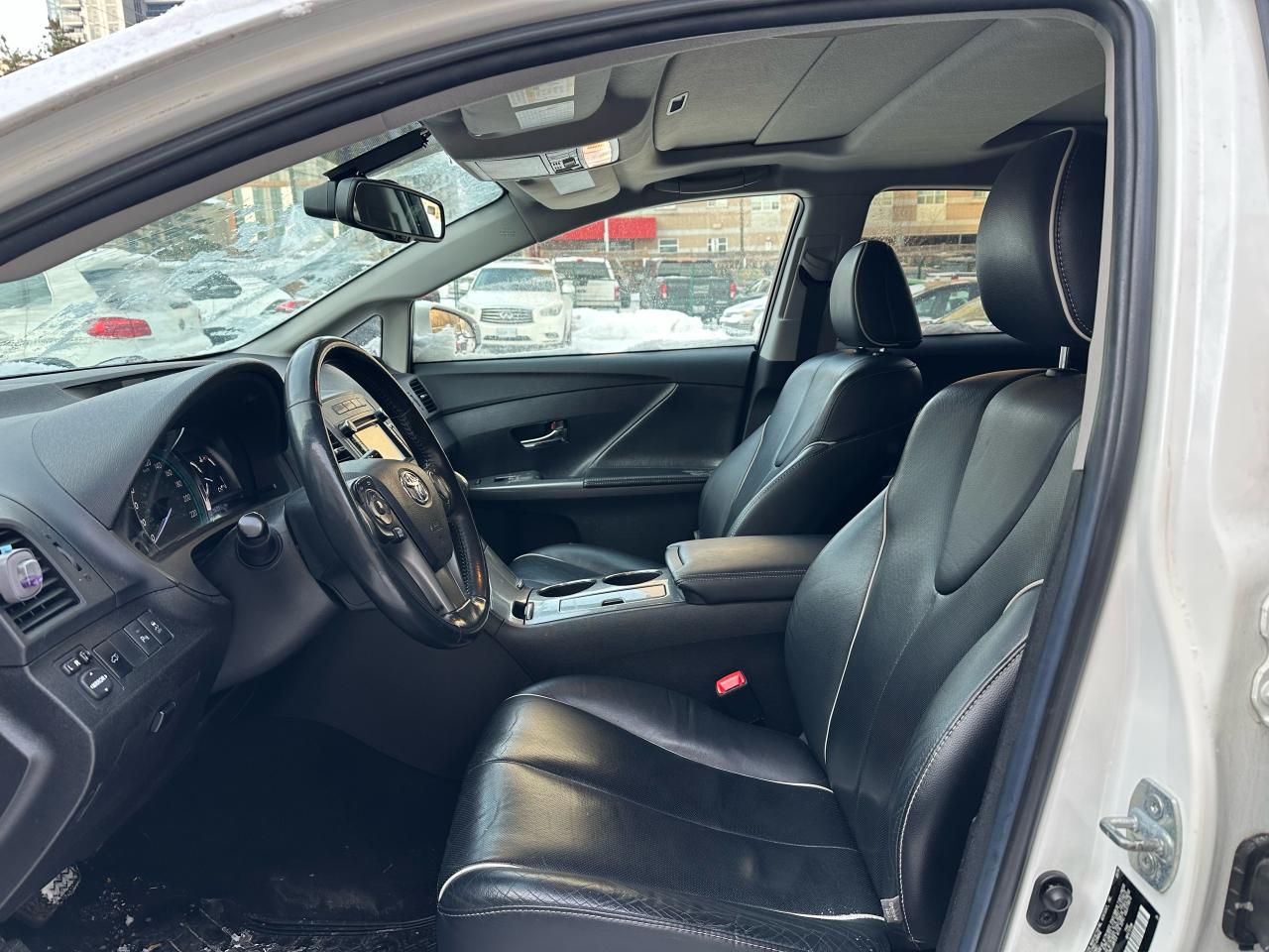 2014 Toyota Venza LIMITED AWD Photo