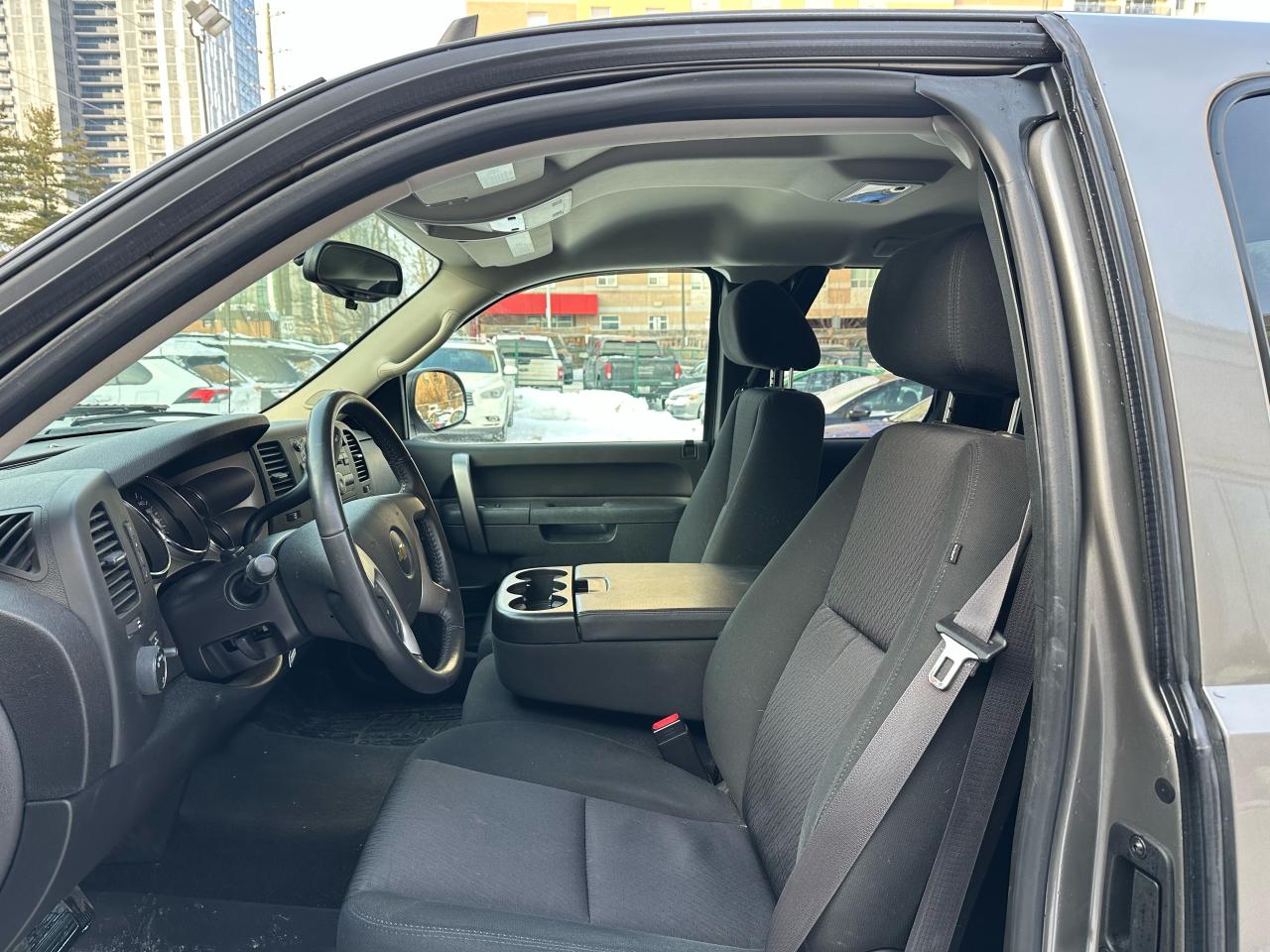 2013 Chevrolet Silverado 1500 2WD Ext Cab 143.5" LT Photo