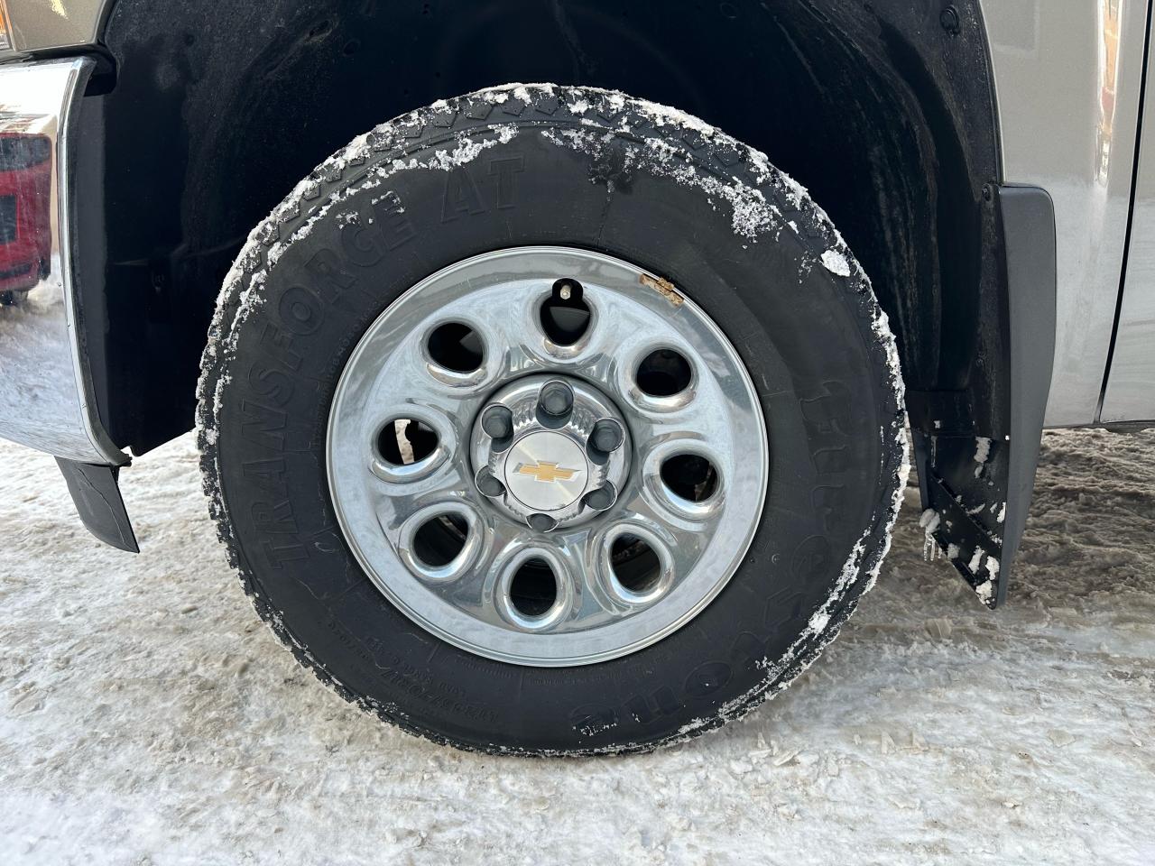 2013 Chevrolet Silverado 1500 2WD Ext Cab 143.5" LT Photo