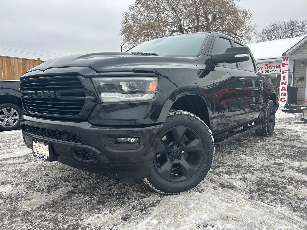 2019 RAM 1500 SPORT Photo0
