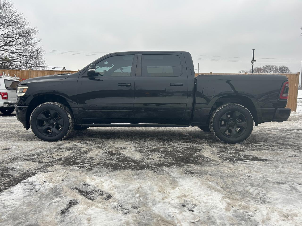 2019 RAM 1500 SPORT Photo1