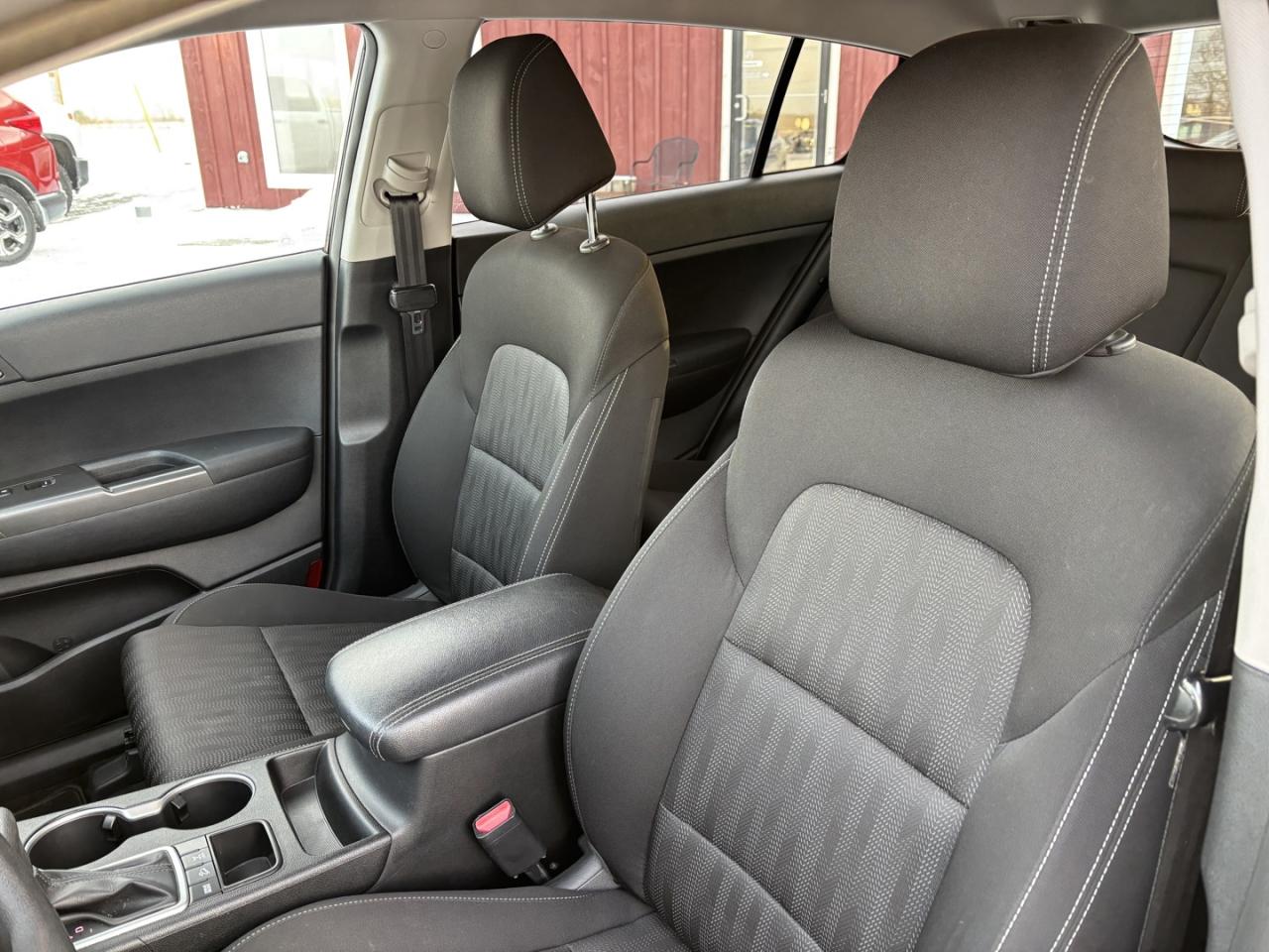 2017 Kia Sportage LX AWD Photo