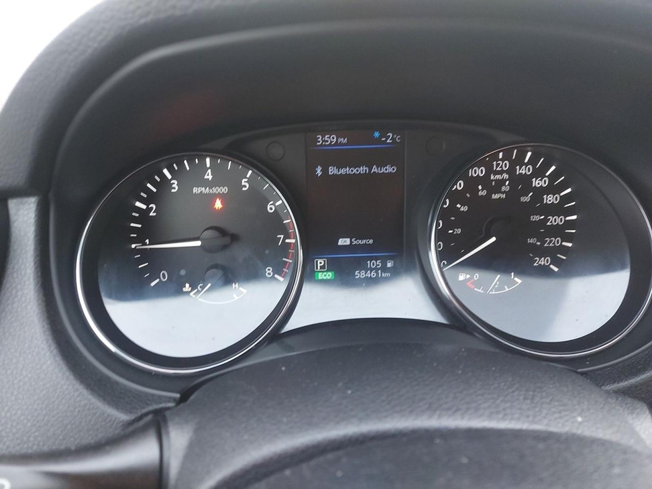 2020 Nissan Rogue SV Photo