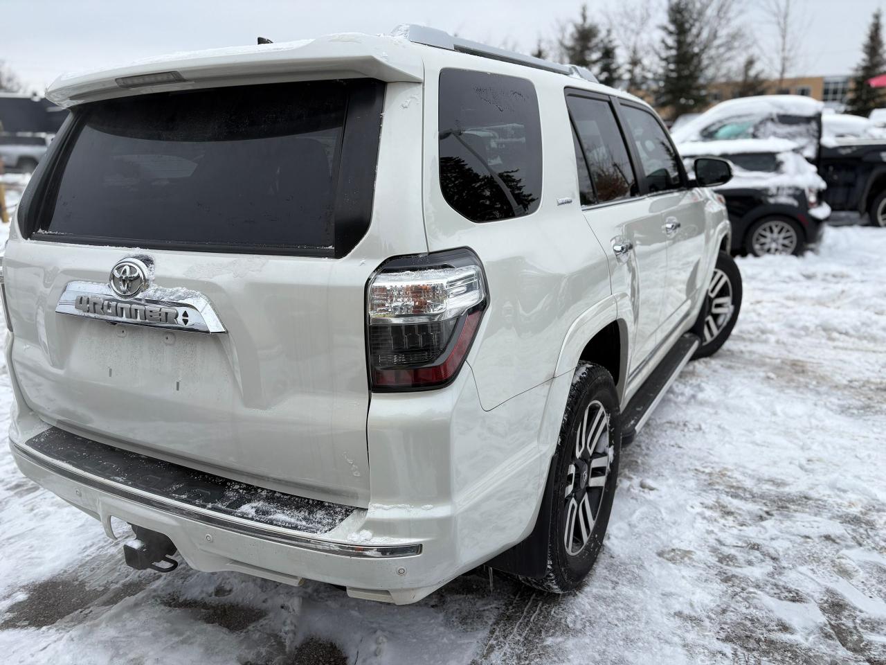 2016 Toyota 4Runner LIMITED, SAFETY CERTIFIED,NO ACCIDENT HISTORY, Photo