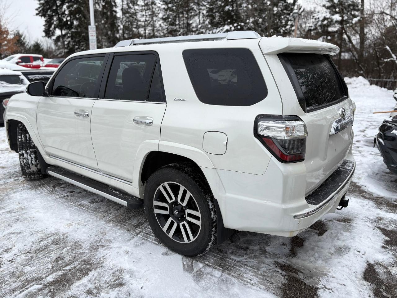 2016 Toyota 4Runner LIMITED, SAFETY CERTIFIED,NO ACCIDENT HISTORY, Photo3
