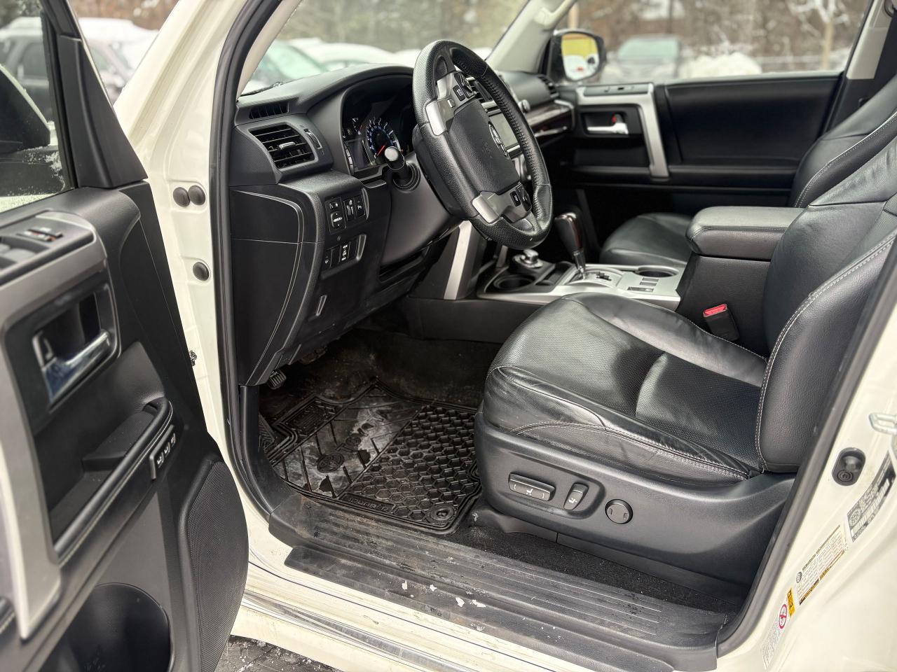 2016 Toyota 4Runner LIMITED, SAFETY CERTIFIED,NO ACCIDENT HISTORY, Photo