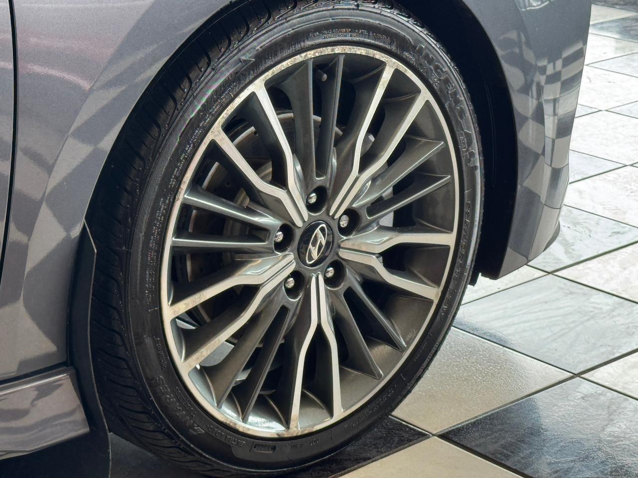 2017 Hyundai Elantra SPORT Turbo DCT+CAM+Roof+Leather+ACCIDENT FREE Photo