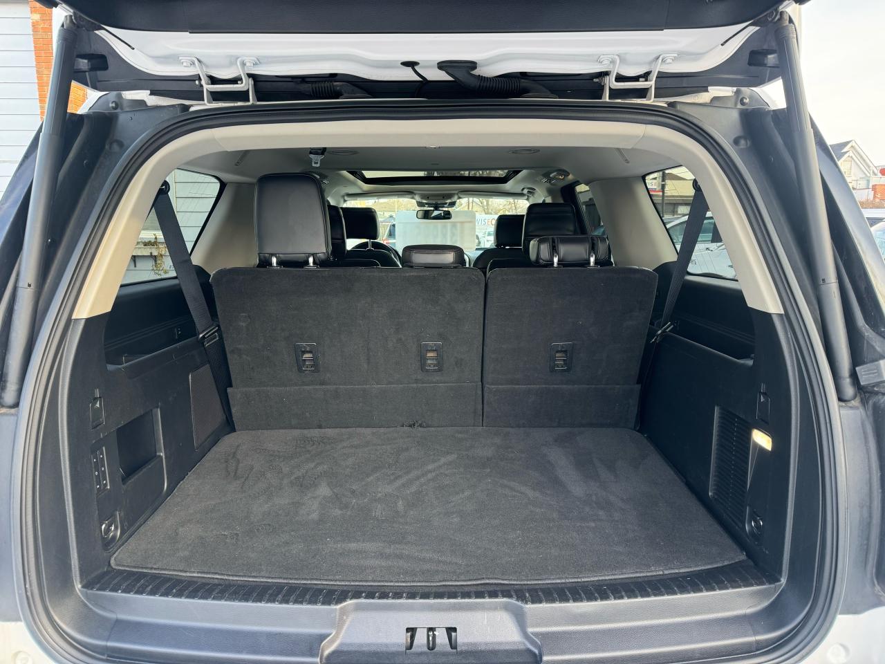 2019 Ford Expedition Platinum Max Photo