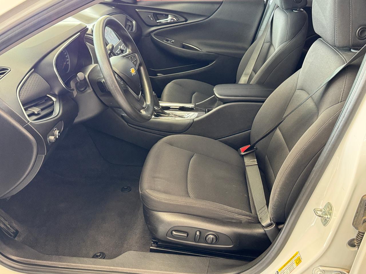 2016 Chevrolet Malibu LT+New Brakes+Camera+Remote Start+ACCIDENT FREE Photo