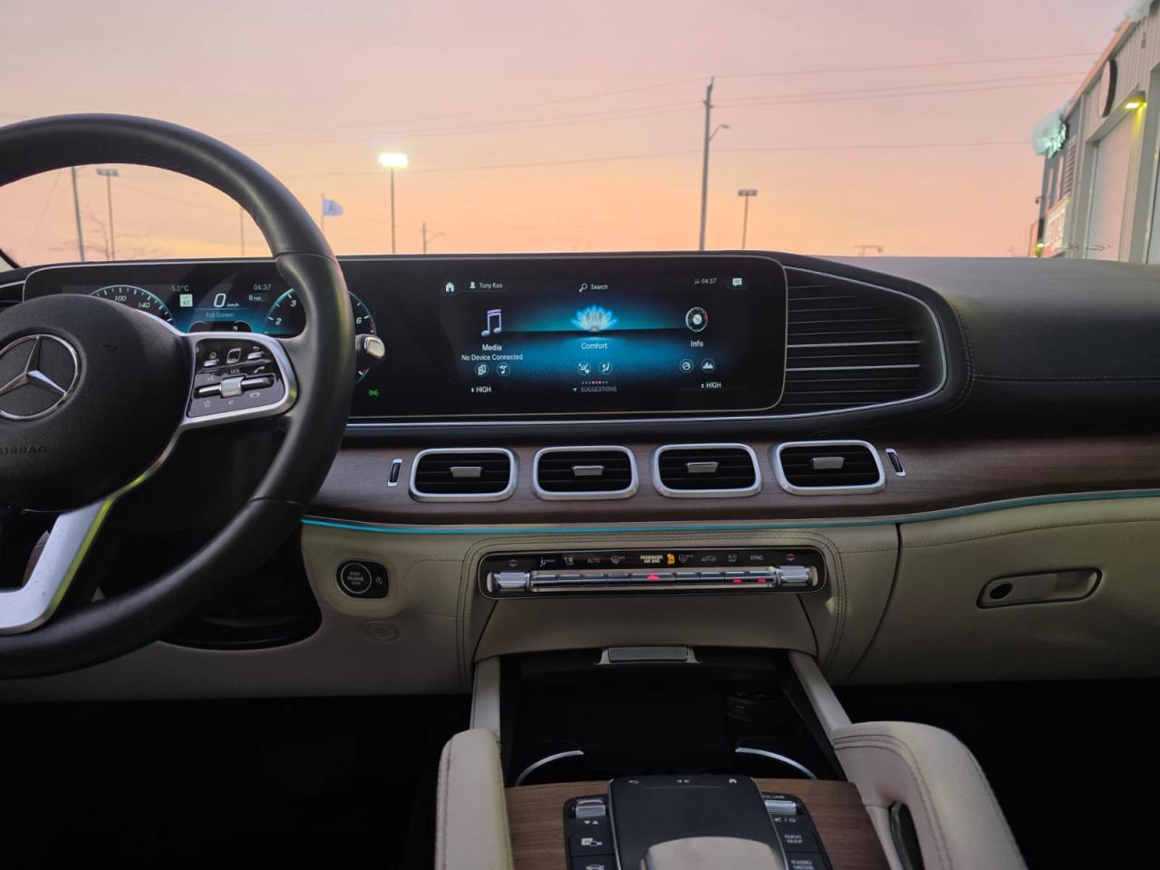 2022 Mercedes-Benz GLE GLE450 4MATIC - AMGPKG|PANO|NAVI|360CAM|BURMESTER Photo