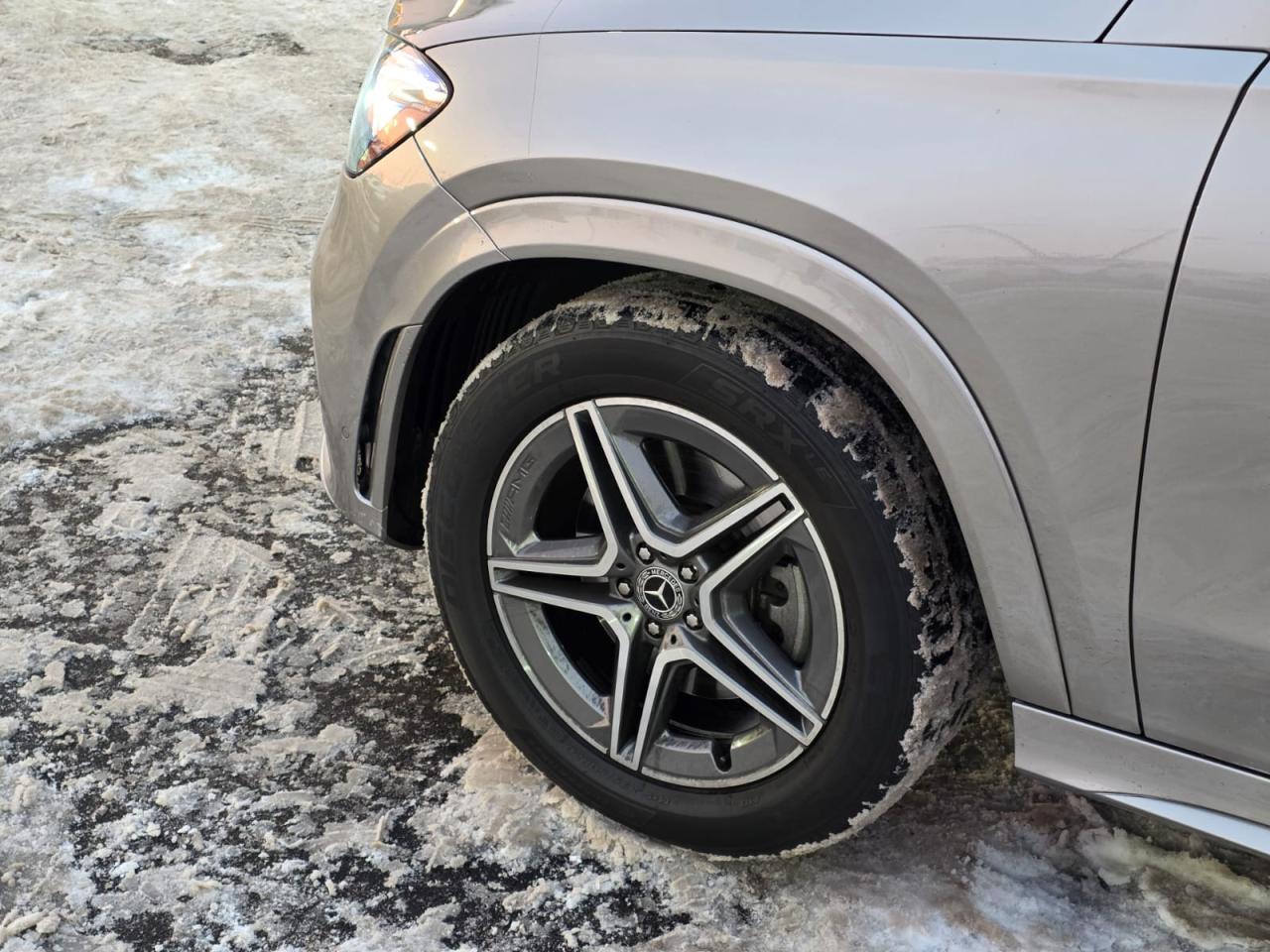 2022 Mercedes-Benz GLE GLE450 4MATIC - AMGPKG|PANO|NAVI|360CAM|BURMESTER Photo