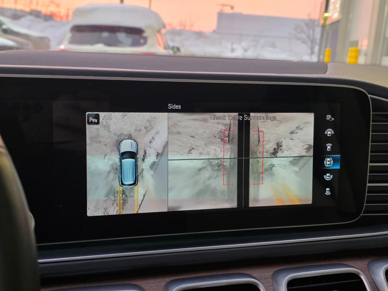 2022 Mercedes-Benz GLE GLE450 4MATIC - AMGPKG|PANO|NAVI|360CAM|BURMESTER Photo