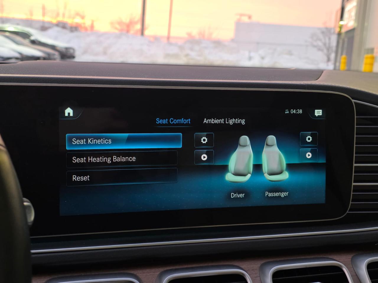 2022 Mercedes-Benz GLE GLE450 4MATIC - AMGPKG|PANO|NAVI|360CAM|BURMESTER Photo