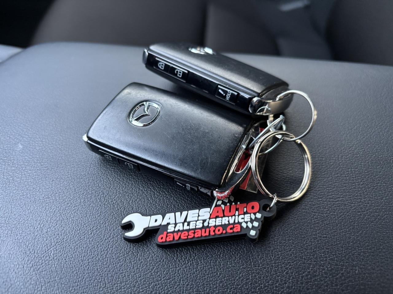 2023 Mazda MAZDA3 GS ~NO ACCIDENTS~ Photo