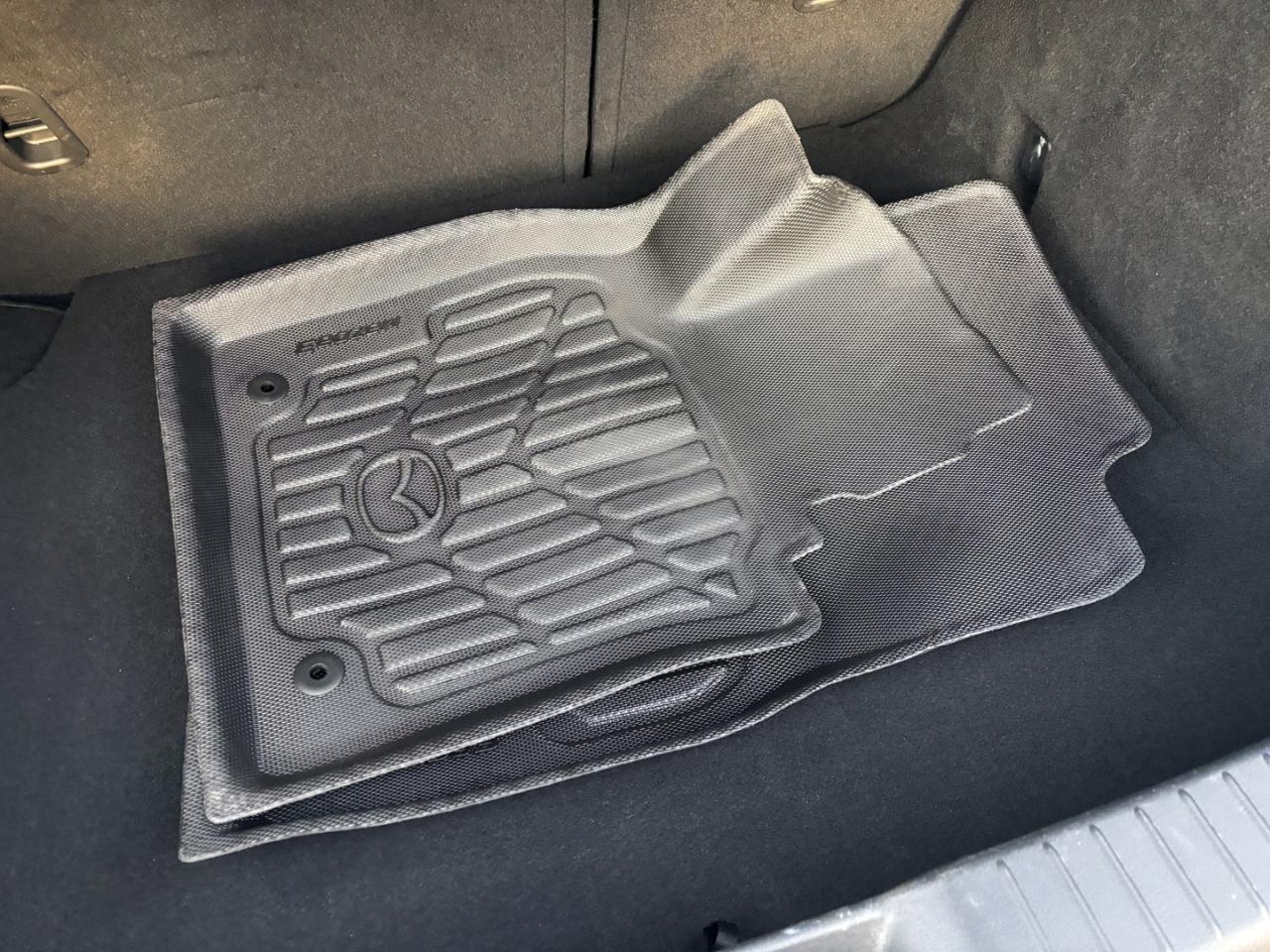 2023 Mazda MAZDA3 GS ~NO ACCIDENTS~ Photo