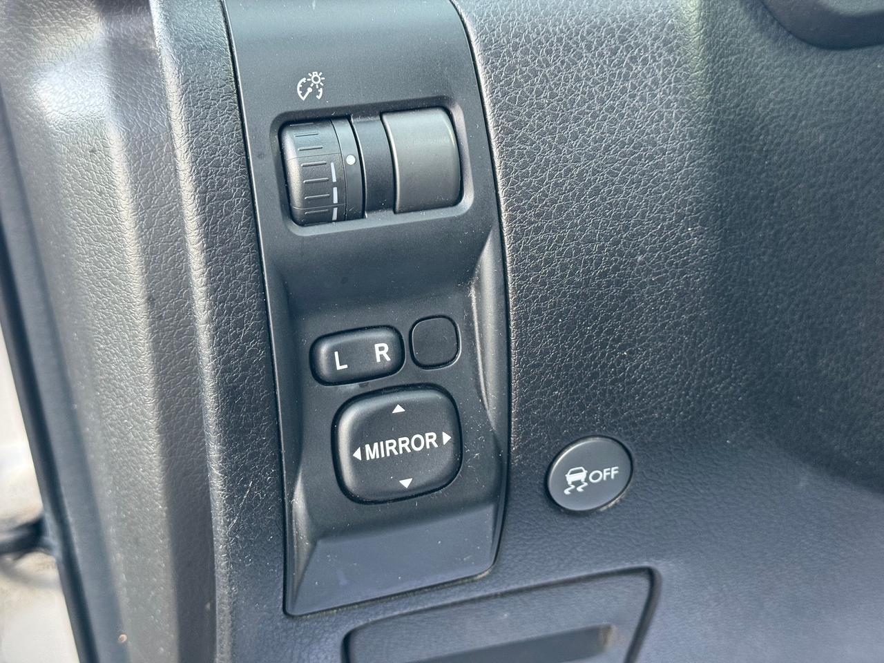 2009 Subaru Forester X w/Premium Pkg **CERTIFIED*EXCELLENT WINTER CAR** Photo