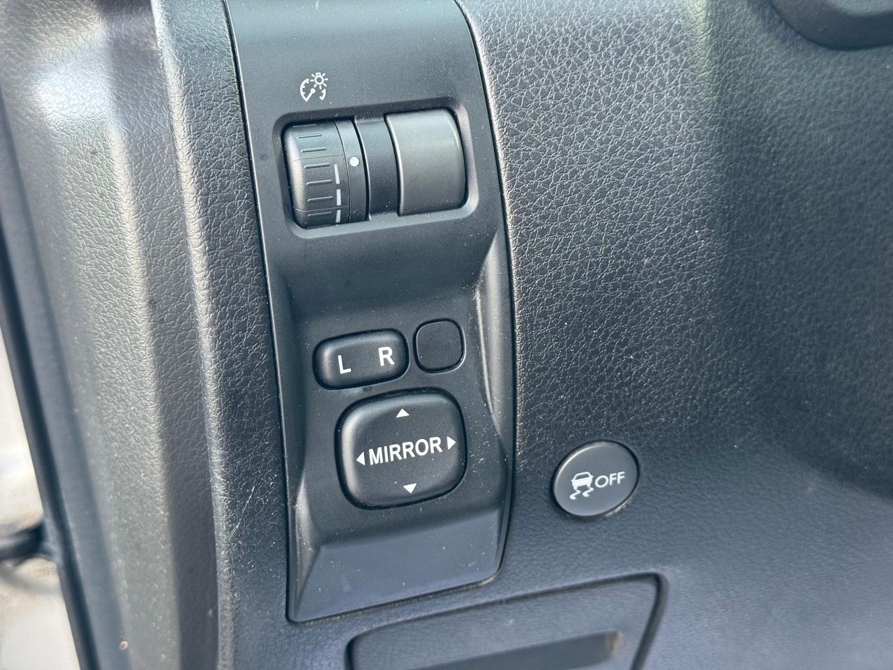 2009 Subaru Forester X w/Premium Pkg **CERTIFIED*EXCELLENT WINTER CAR** Photo