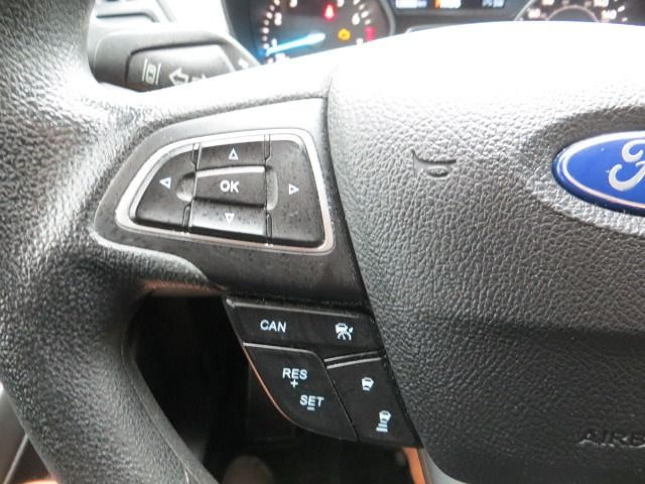 2018 Ford Escape CERTIFIED, 4WD, HEATED SEATS, REAR CAMERA, B-TOOTH Photo