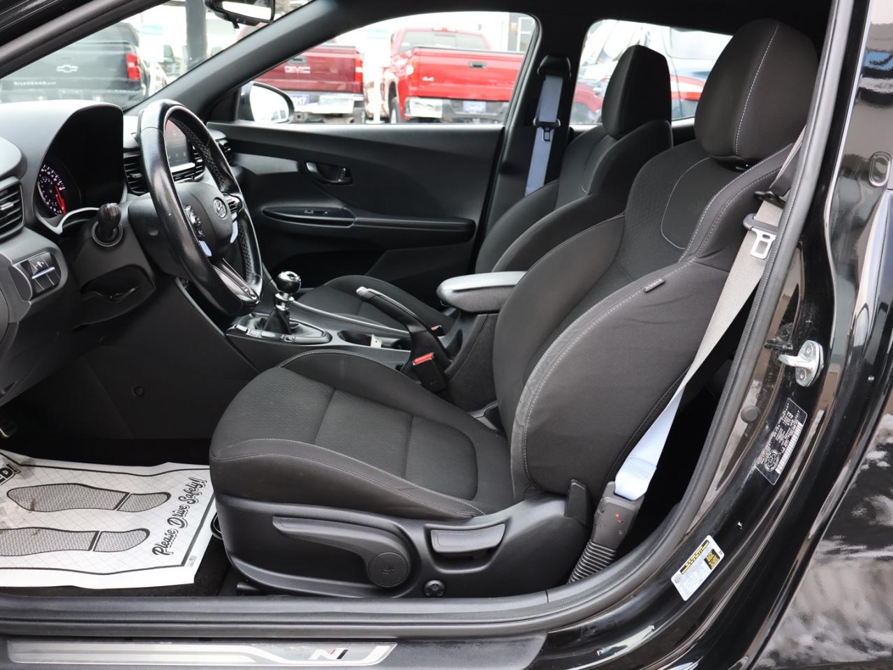 2020 Hyundai Veloster N 2.0 TURBO CERTIFIED *ACCIDENT FREE**LOW KMS* CAMERA BLUETOOTH HEATED SEATS CRUISE ALLOYS Photo