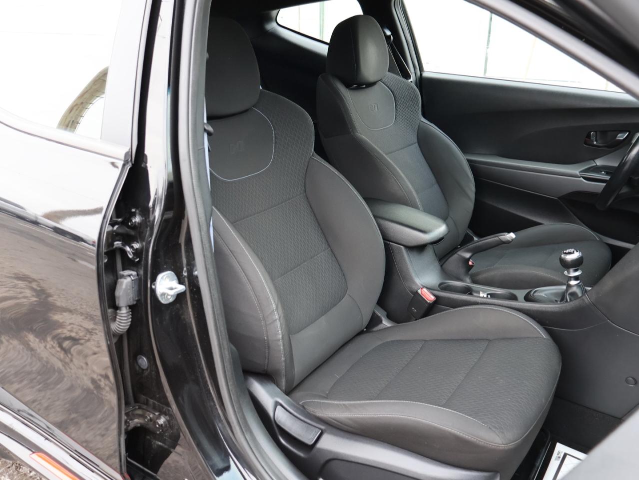 2020 Hyundai Veloster N 2.0 TURBO CERTIFIED *ACCIDENT FREE**LOW KMS* CAMERA BLUETOOTH HEATED SEATS CRUISE ALLOYS Photo