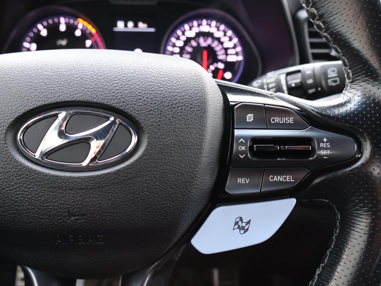 2020 Hyundai Veloster N 2.0 TURBO CERTIFIED *ACCIDENT FREE**LOW KMS* CAMERA BLUETOOTH HEATED SEATS CRUISE ALLOYS Photo