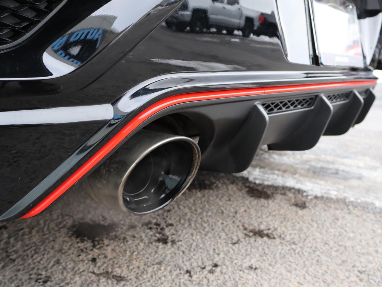 2020 Hyundai Veloster N 2.0 TURBO CERTIFIED *ACCIDENT FREE**LOW KMS* CAMERA BLUETOOTH HEATED SEATS CRUISE ALLOYS Photo