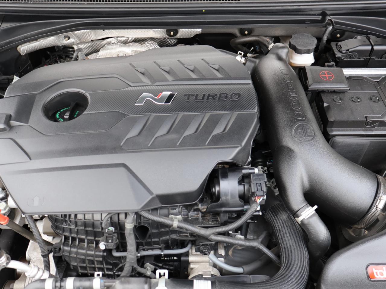 2020 Hyundai Veloster N 2.0 TURBO CERTIFIED *ACCIDENT FREE**LOW KMS* CAMERA BLUETOOTH HEATED SEATS CRUISE ALLOYS Photo