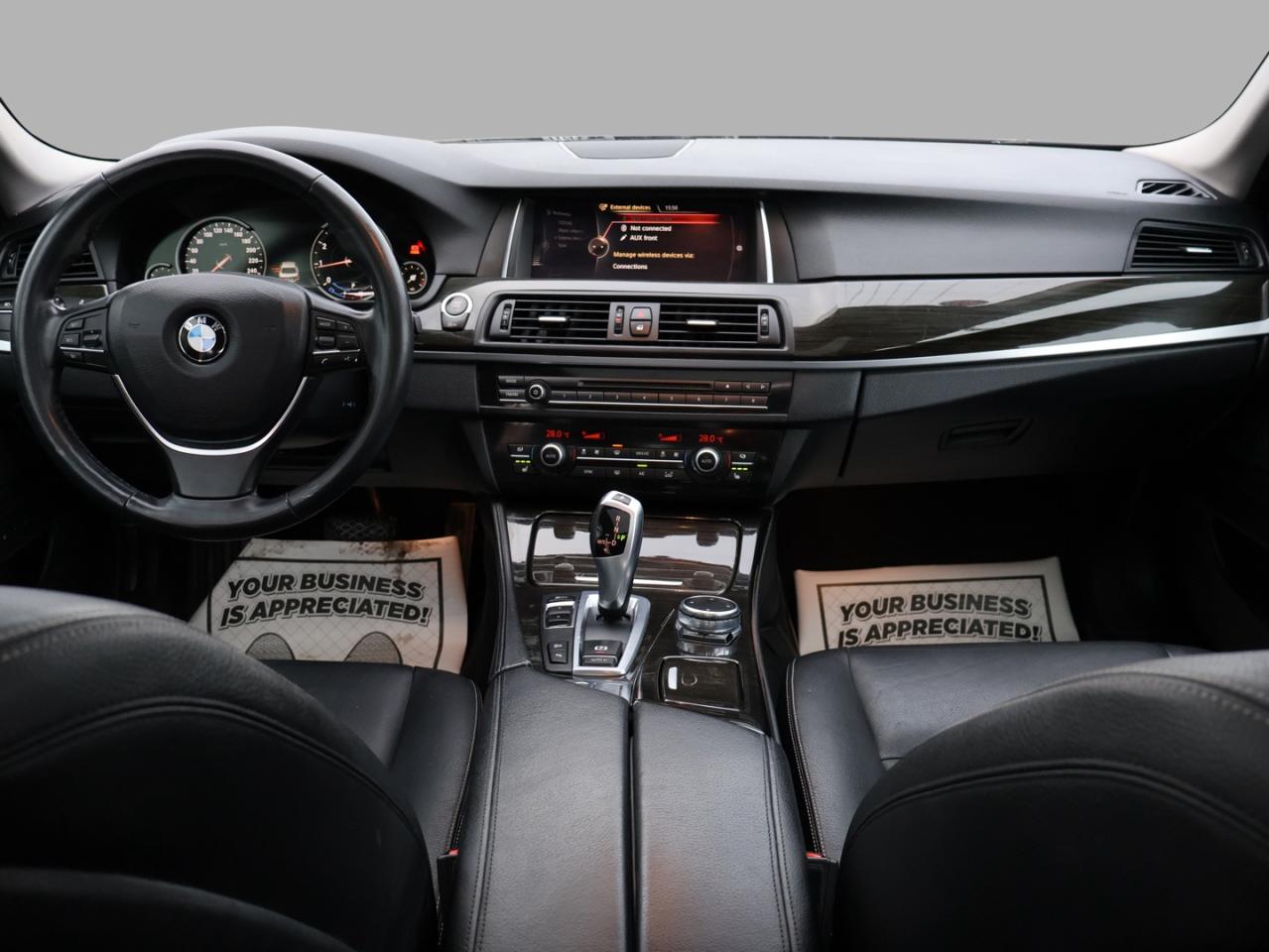 2016 BMW 5 Series 528i XDRIVE CERTIFIED NAV BLUETOOTH LEATHER HEATED SEATS SUNROOF CRUISE ALLOYS Photo