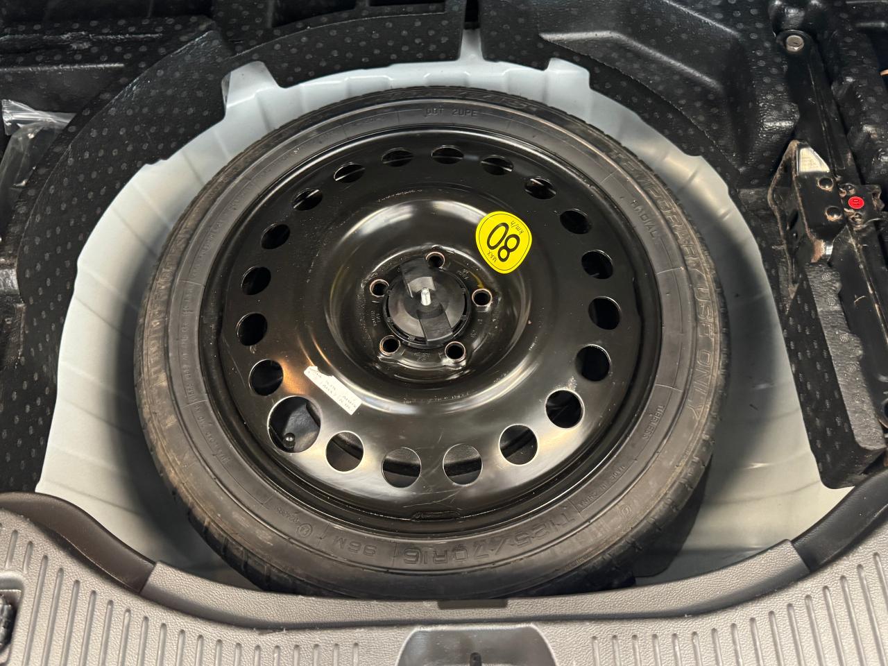 2018 Buick Encore Preferred+Camera+ApplePlay+CLEAN CARFAX Photo