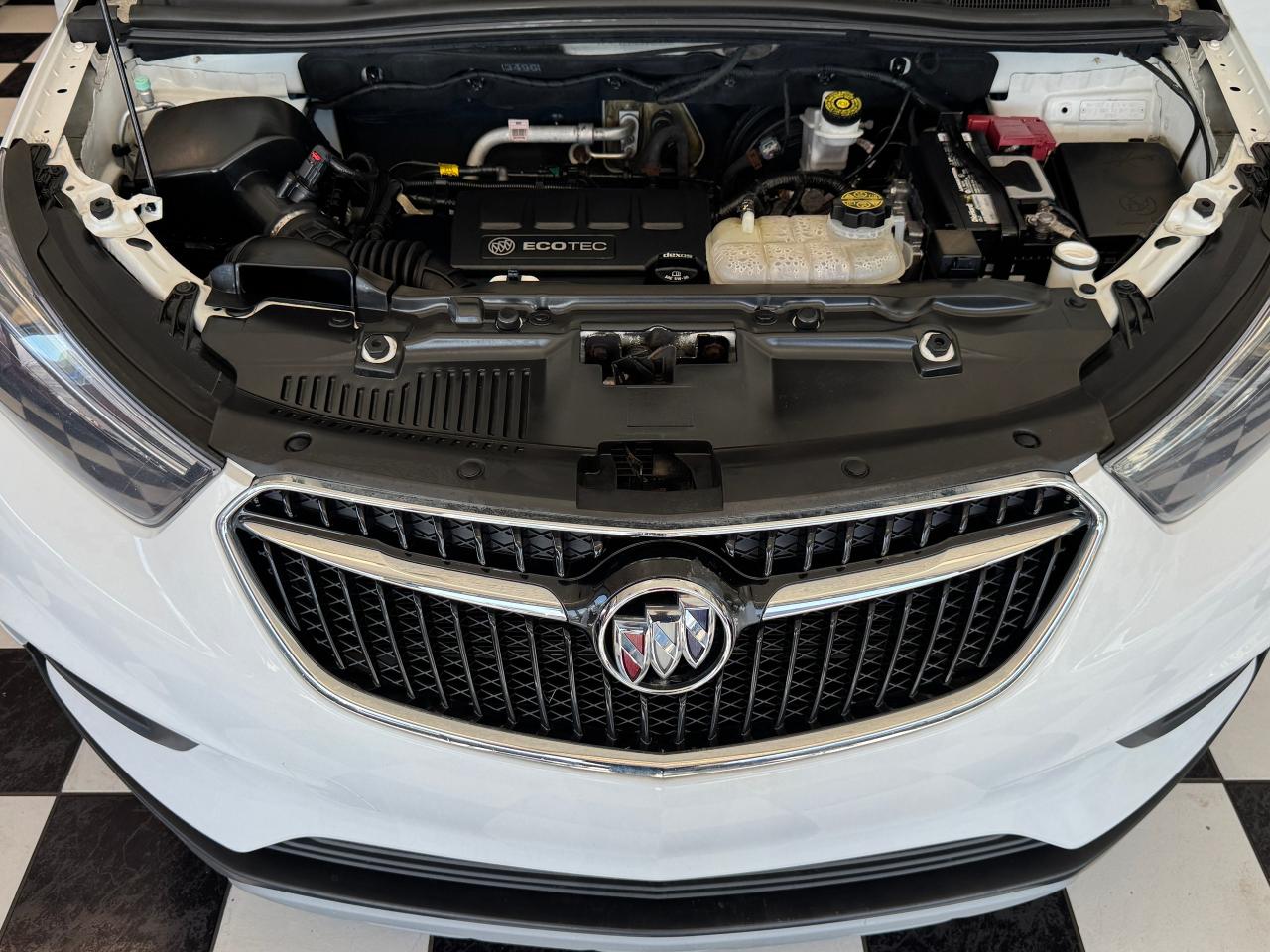 2018 Buick Encore Preferred+Camera+ApplePlay+CLEAN CARFAX Photo