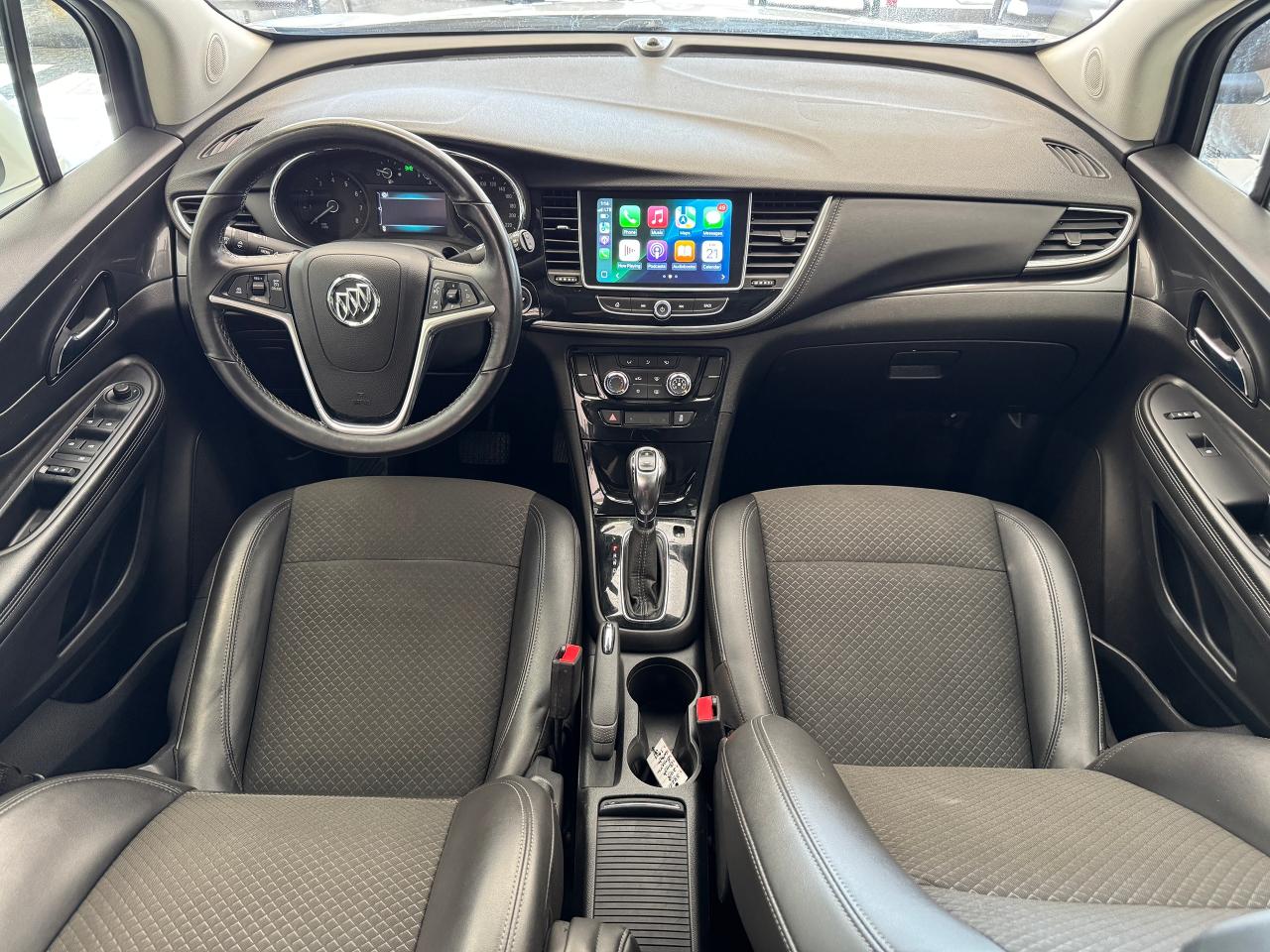 2018 Buick Encore Preferred+Camera+ApplePlay+CLEAN CARFAX Photo