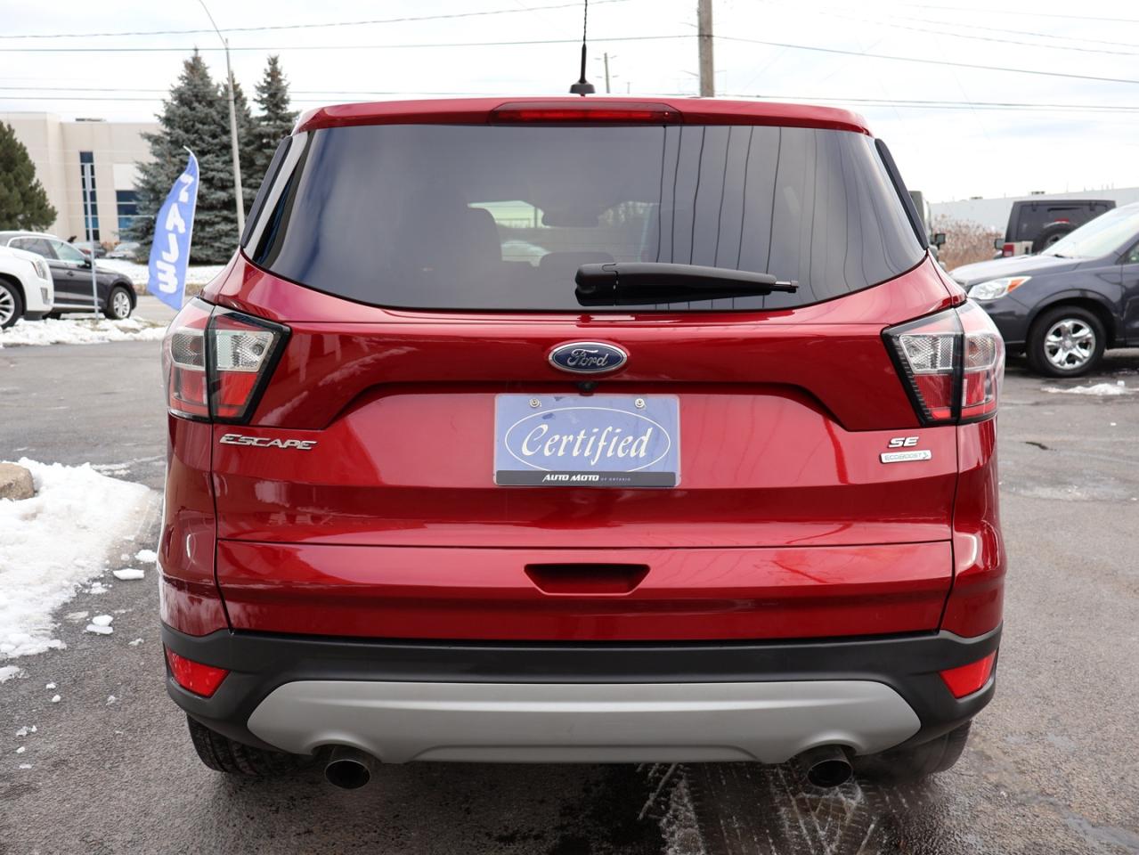 2017 Ford Escape SE CERTIFIED *ACCIDENT FREE*SERVCIE RECORDS* CAMERA BLUETOOTH HEATED SEATS CRUISE ALLOYS Photo
