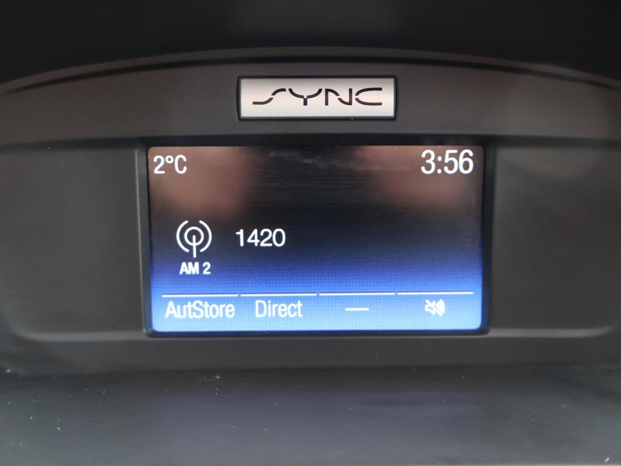 2017 Ford Escape SE CERTIFIED *ACCIDENT FREE*SERVCIE RECORDS* CAMERA BLUETOOTH HEATED SEATS CRUISE ALLOYS Photo