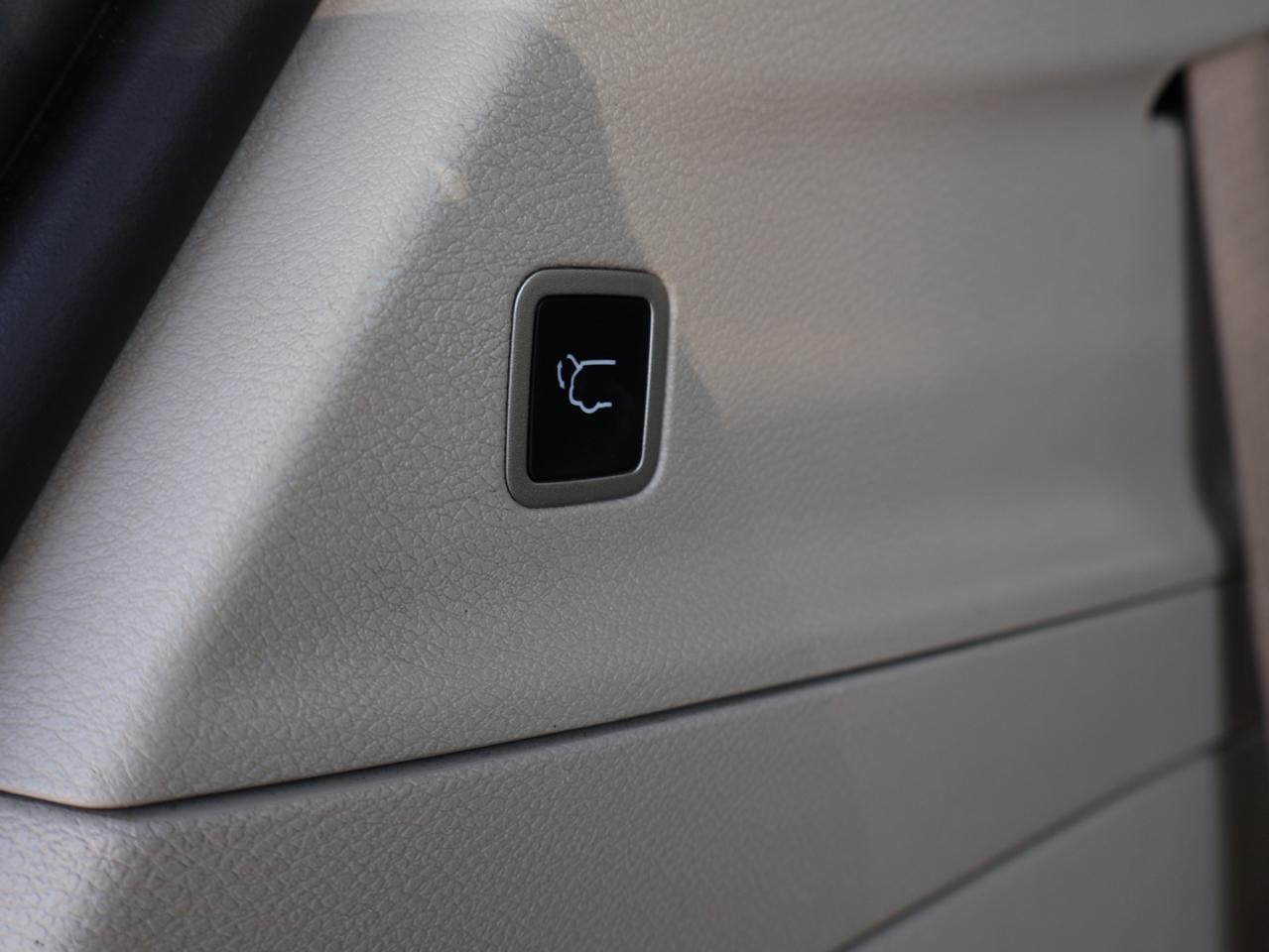 2022 Chrysler Pacifica TOURING  CERTIFIED *ACCIDENT FREE* CAMERA BLUETOOTH CRUISE ALLOYS Photo