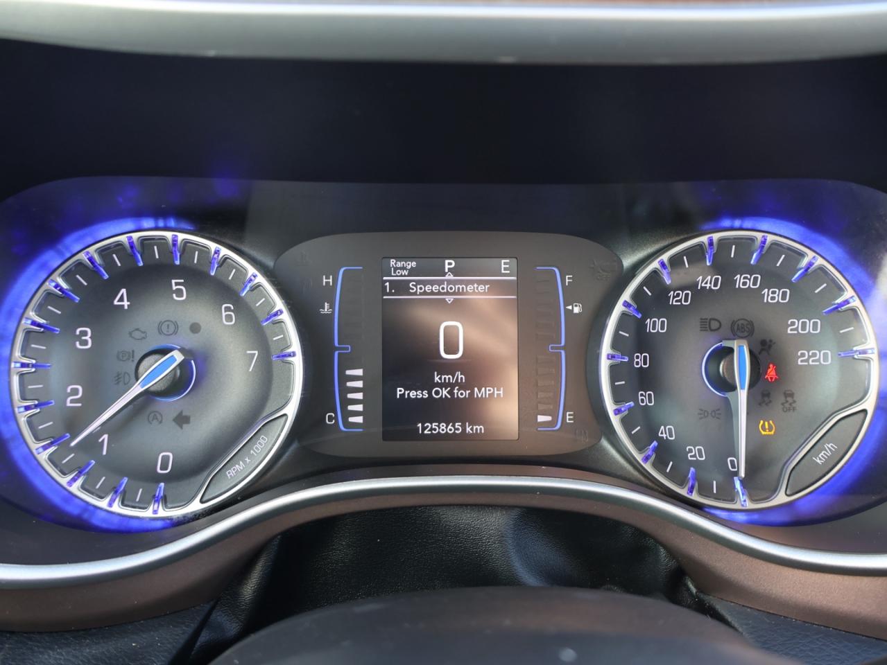 2022 Chrysler Pacifica TOURING  CERTIFIED *ACCIDENT FREE* CAMERA BLUETOOTH CRUISE ALLOYS Photo