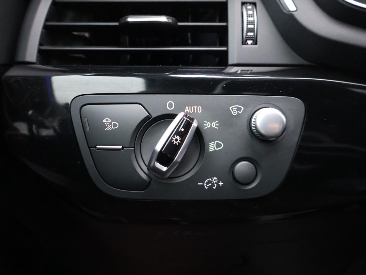 2018 Audi A4 TECH S-LINE AWD CERTIFIED *AUDI MAINTAIN* CAMERA NAV BLUETOOTH LEATHER HEATED SEATS SUNROOF CRUISE ALLOYS Photo