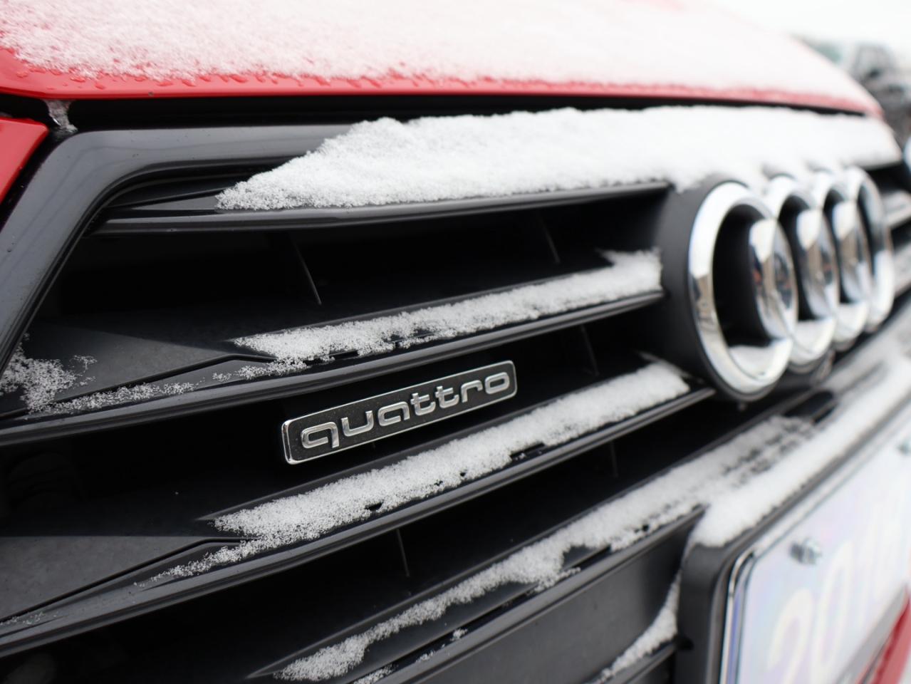 2018 Audi A4 TECH S-LINE AWD CERTIFIED *AUDI MAINTAIN* CAMERA NAV BLUETOOTH LEATHER HEATED SEATS SUNROOF CRUISE ALLOYS Photo