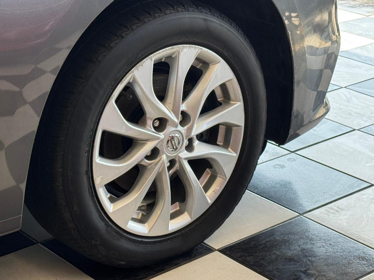 2018 Nissan Sentra SV+Camera+Heated Seats+A/C! Photo