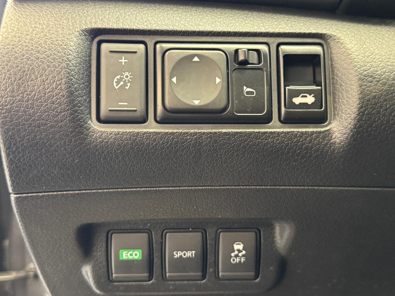 2018 Nissan Sentra SV+Camera+Heated Seats+A/C! Photo