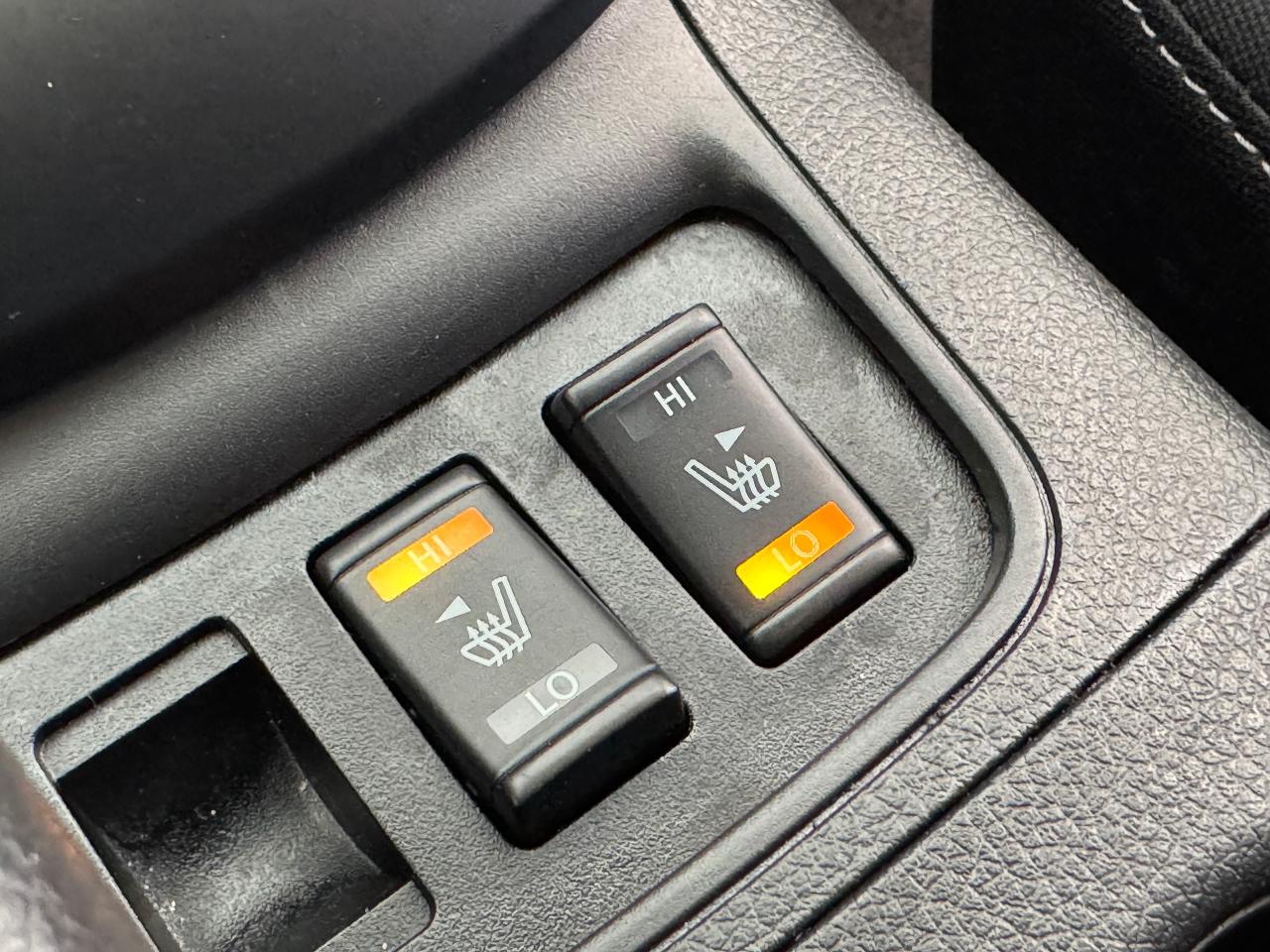 2018 Nissan Sentra SV+Camera+Heated Seats+A/C! Photo