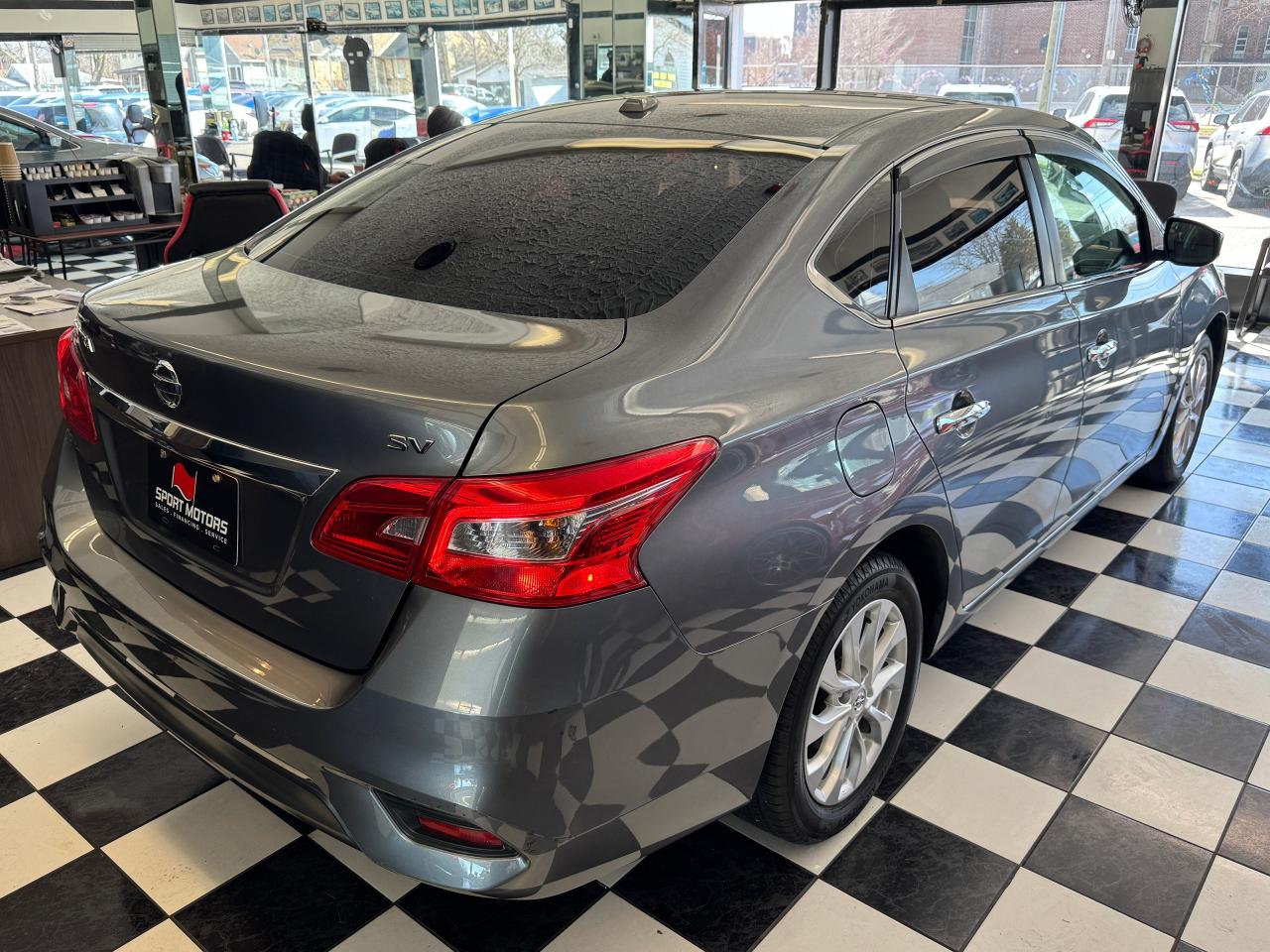 2018 Nissan Sentra SV+Camera+Heated Seats+A/C! Photo