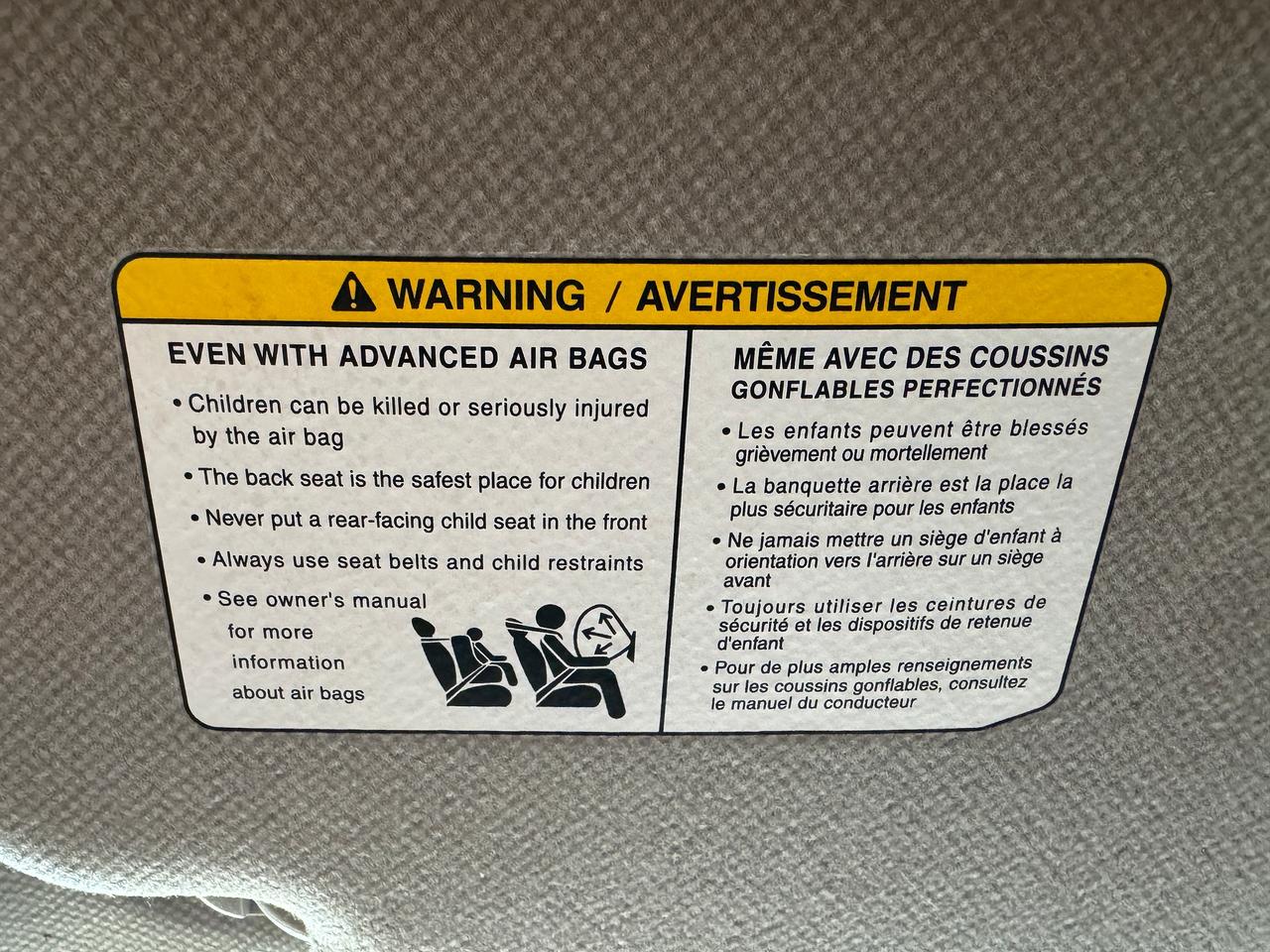 2018 Nissan Sentra SV+Camera+Heated Seats+A/C! Photo
