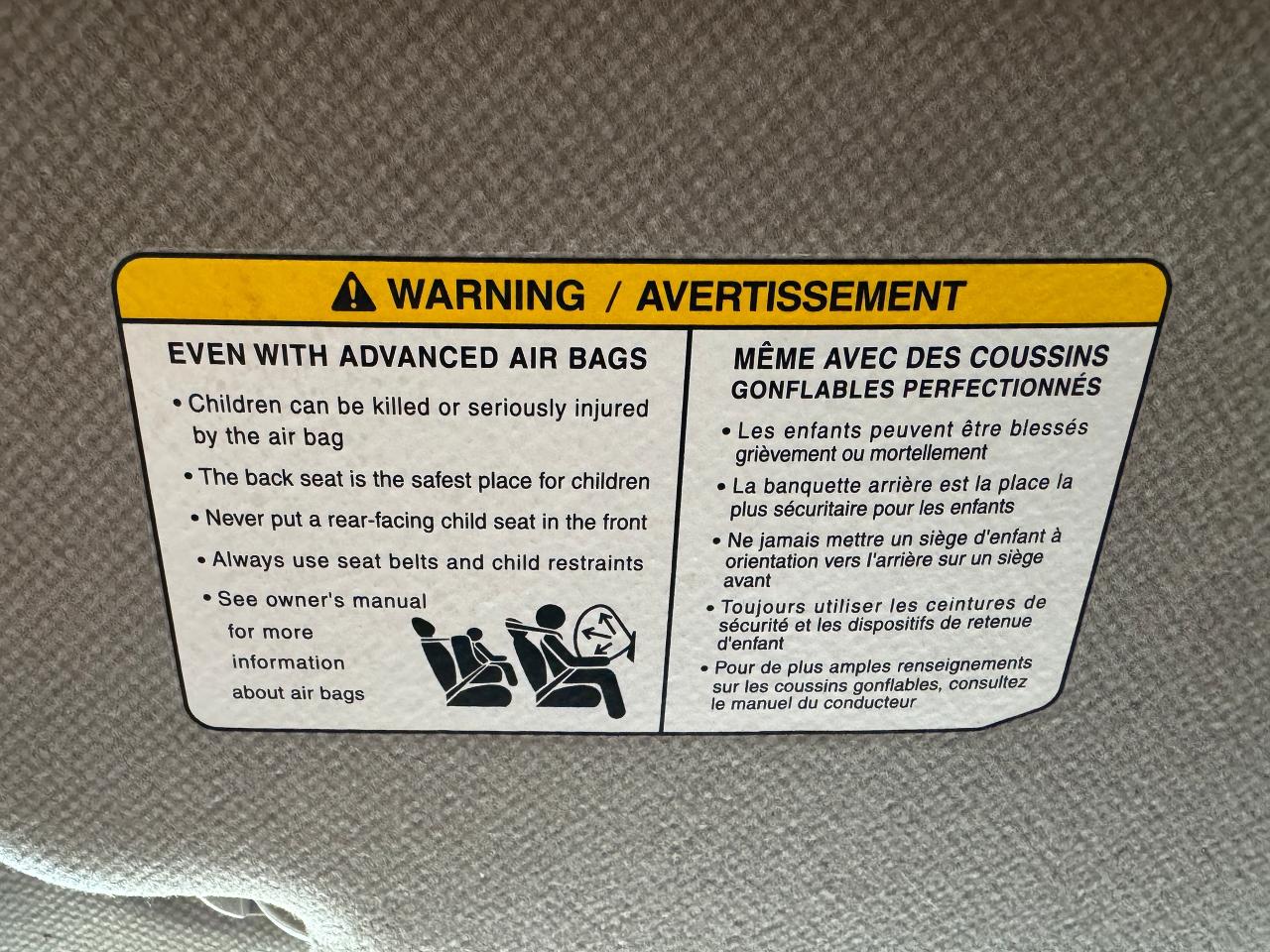 2018 Nissan Sentra SV+Camera+Heated Seats+A/C! Photo