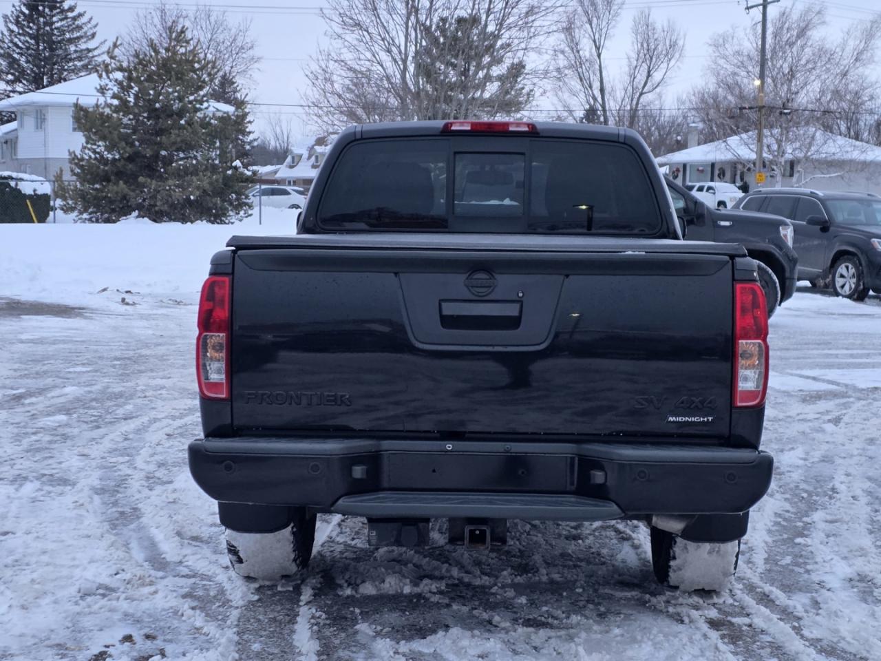 2019 Nissan Frontier SV Crew Cab LWB 5AT 4WD Photo