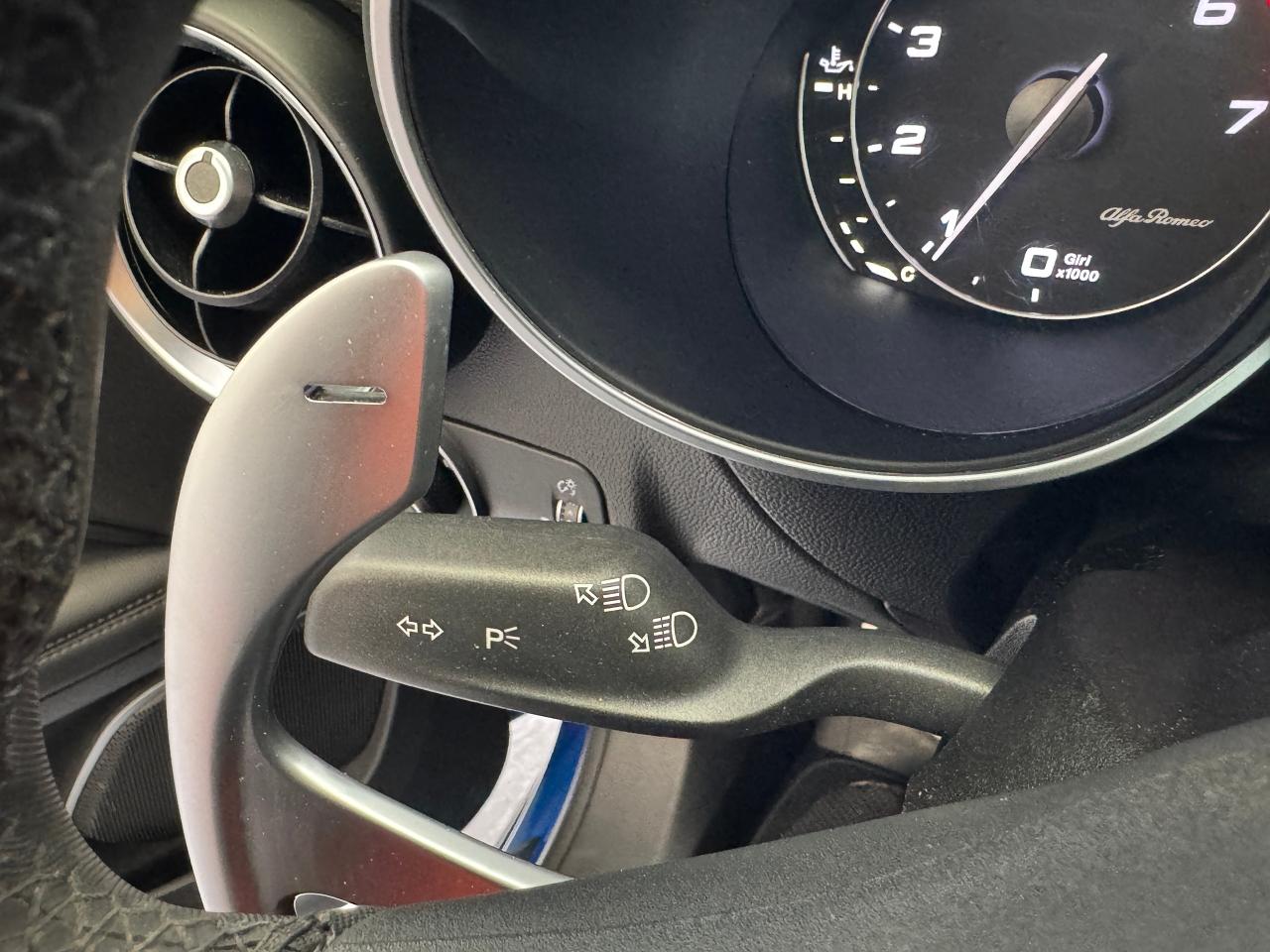 2018 Alfa Romeo Stelvio TI SPORT AWD+New Tires+Brakes+CLEAN CARFAX Photo