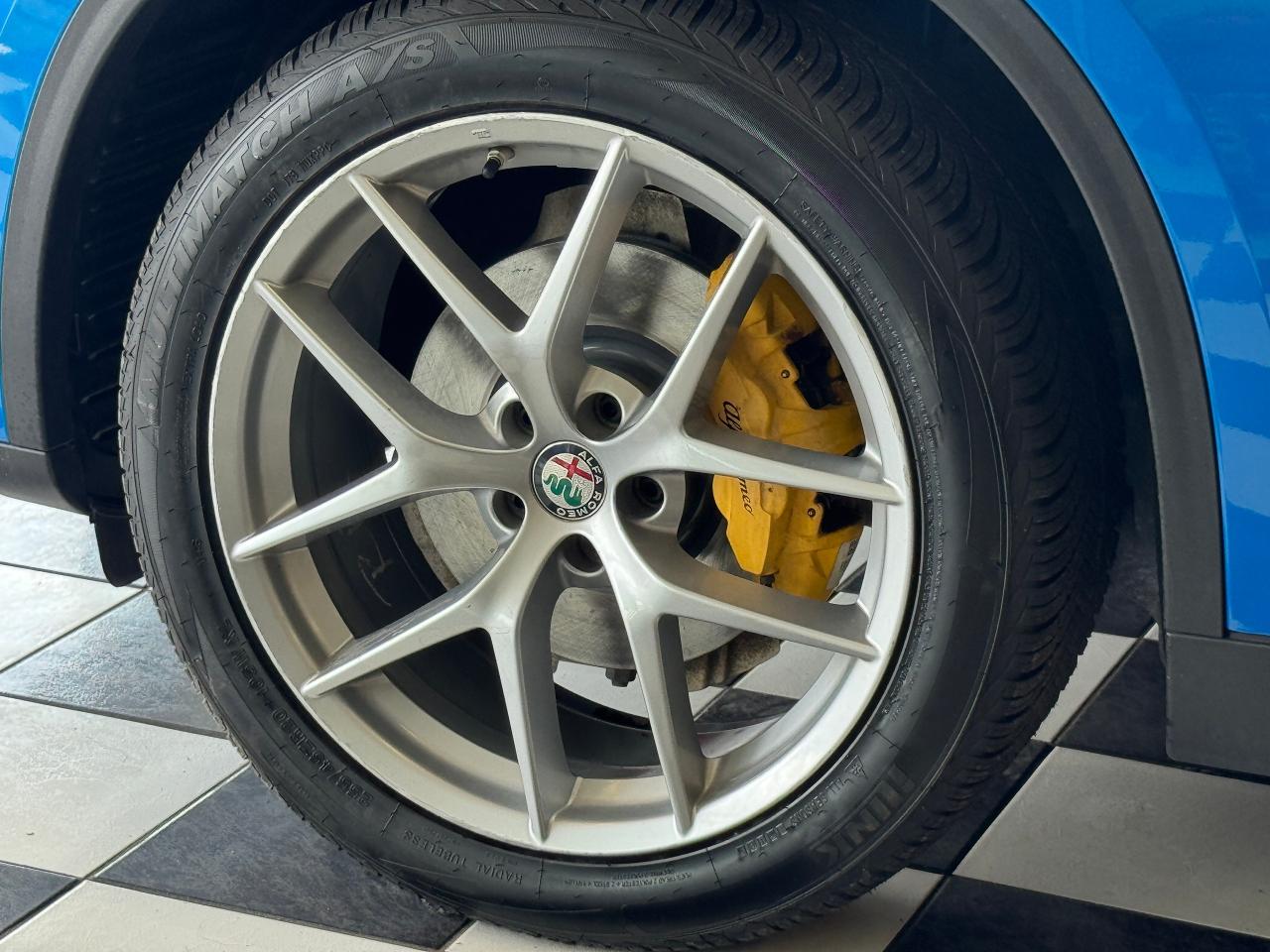 2018 Alfa Romeo Stelvio TI SPORT AWD+New Tires+Brakes+CLEAN CARFAX Photo