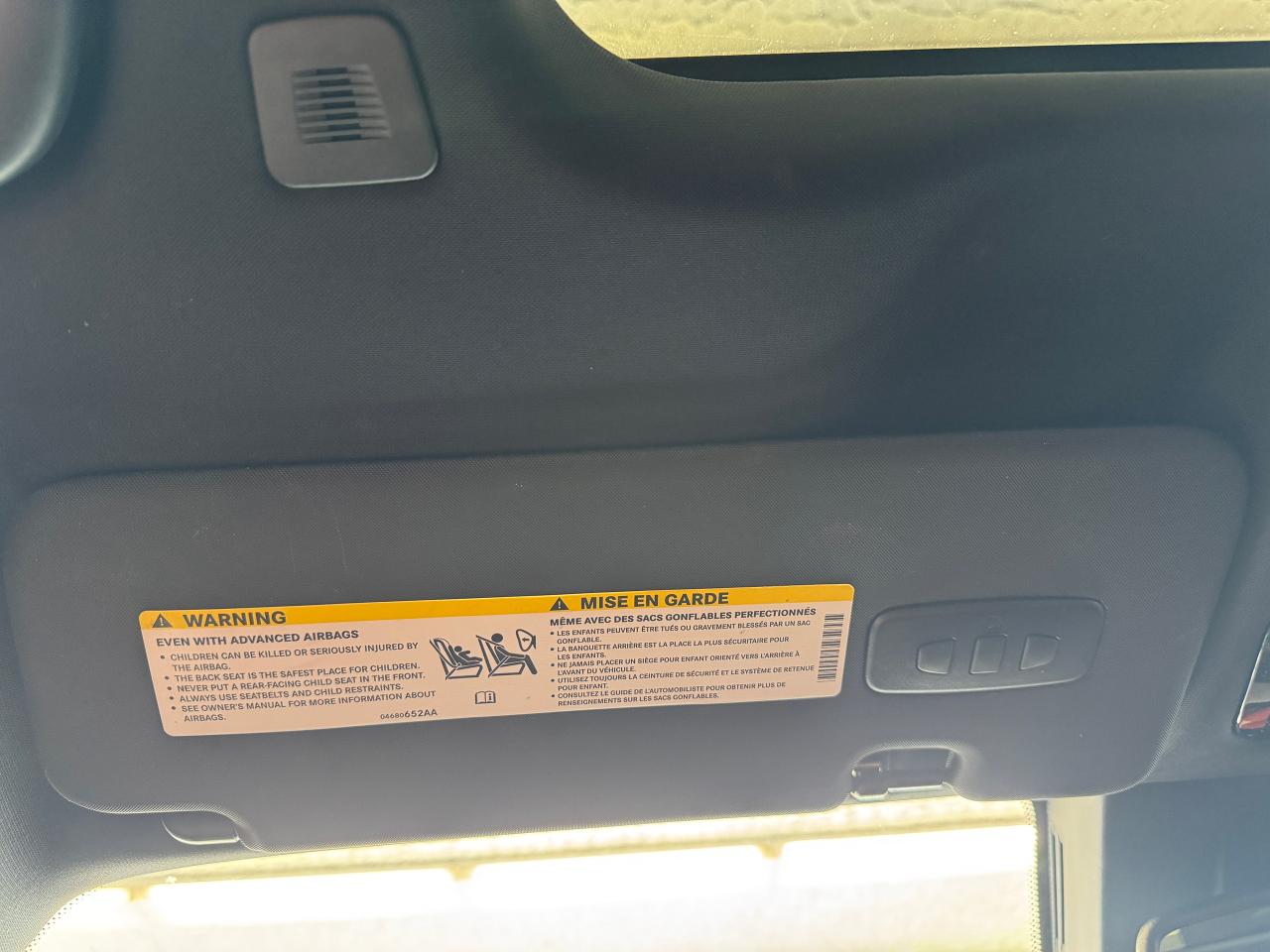 2018 Alfa Romeo Stelvio TI SPORT AWD+New Tires+Brakes+CLEAN CARFAX Photo